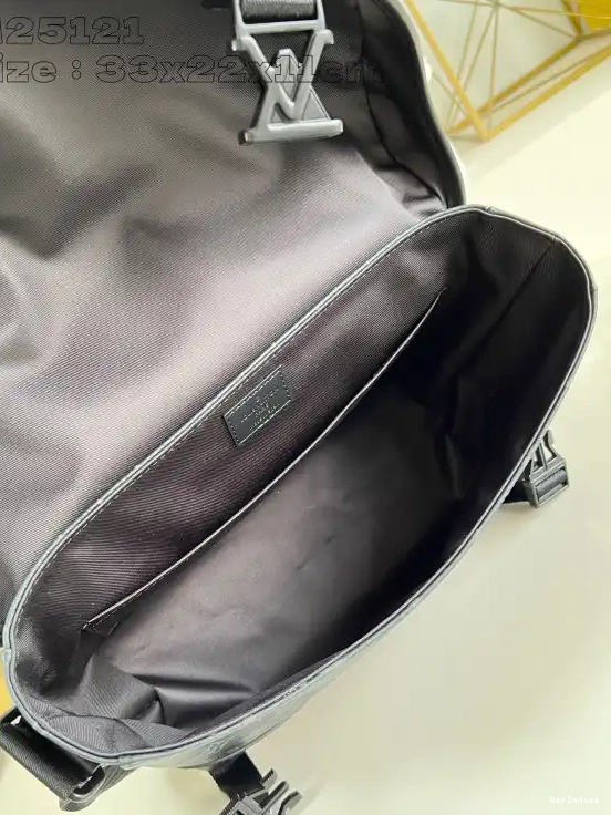 Cheap Voyager LOUIS Messenger PM-33*22.5*11CM VUITTON 0624